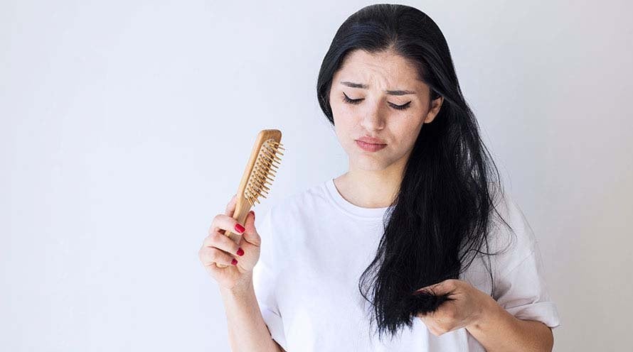 Difference between hair fall and hair breakage?