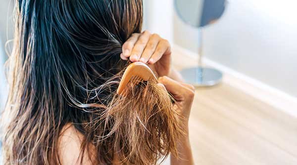 Easy Ways To Detangle Hair Like A Pro