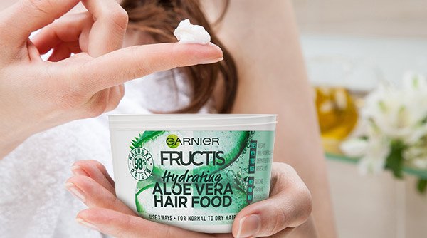 Garnier Fructis Hair Food  Nourishing Banana Hair Mask For Dry Hair 390ml