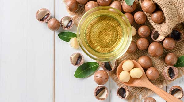 Ways to Include Macadamia Oil In Your Haircare Routine