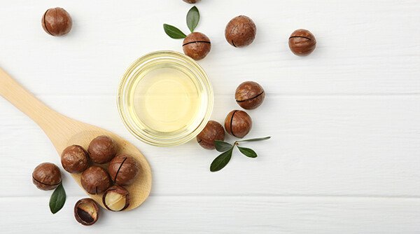 What Are The Benefits Of Macadamia Oil