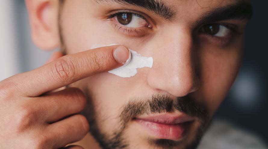 Here’s Why Men Should Exfoliate Their Skin 