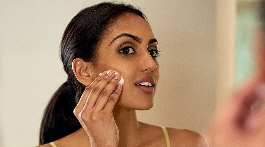 5-Step Daily Skincare Routine for Oily Skin 