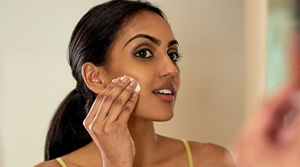 5-Step Daily Skincare Routine for Oily Skin