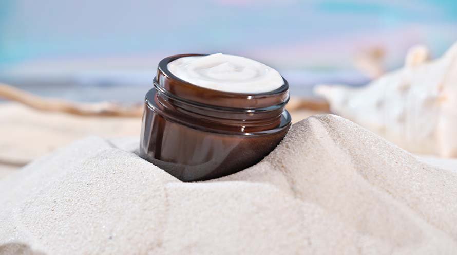 5 Tips on How to Protect Skin from Sun Tan and Damage