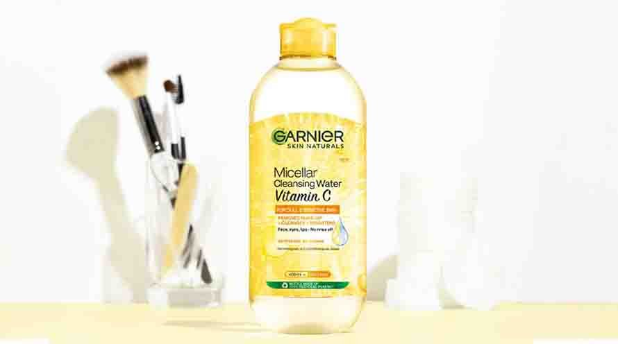 7 Anti-Pollution Skincare Tips