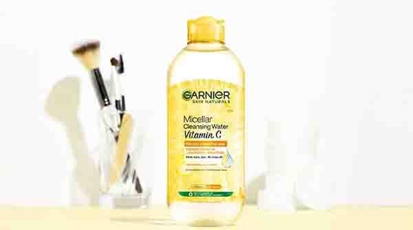 7 Anti-Pollution Skincare Tips