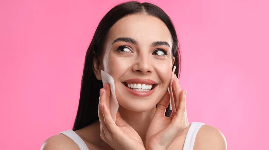 Effective Face Wash for Oily Skin