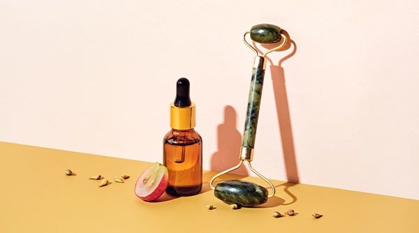 Facial Tools: How To Use Skincare Tools