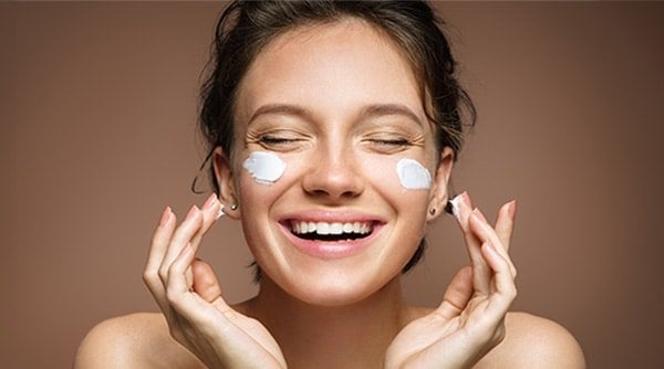 How to Layer Skin Care Products For Best Results