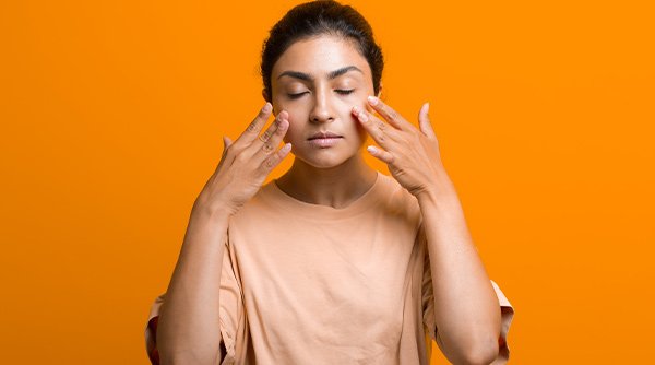 International Yoga Day: 3 face exercises and their benefits!