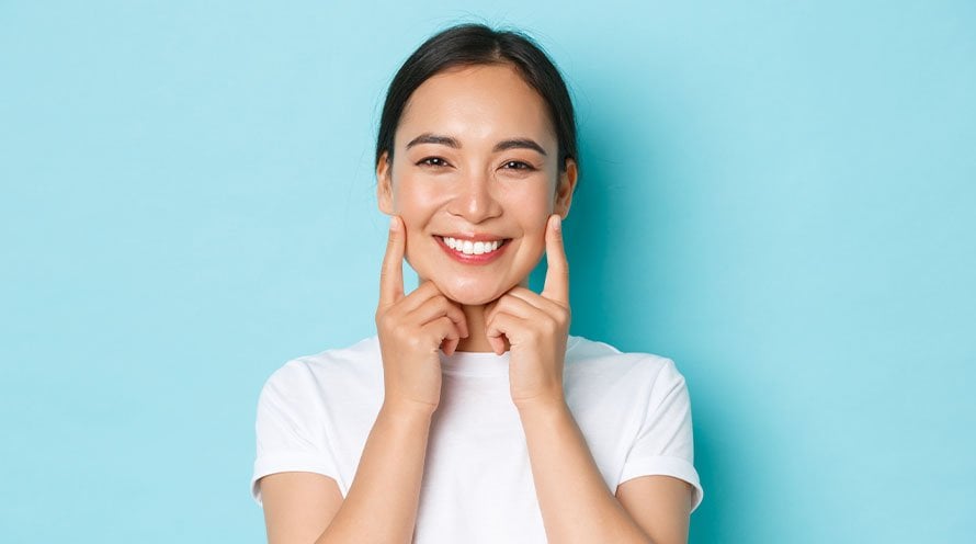 Skin Care Routine For Combination Skin In Summer | Garnier India