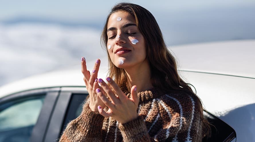 Sunscreen in Winter: Importance & Benefits