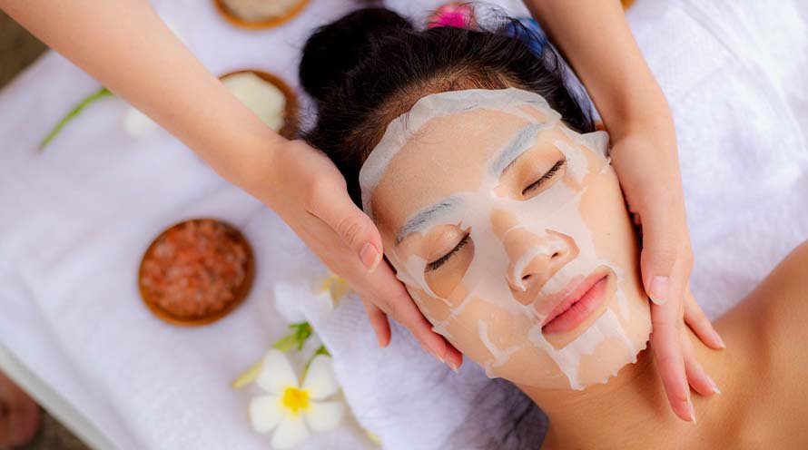 Use of hyaluronic acid in skincare routine