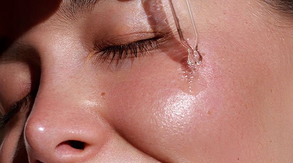 Vitamin C serum for dark spots