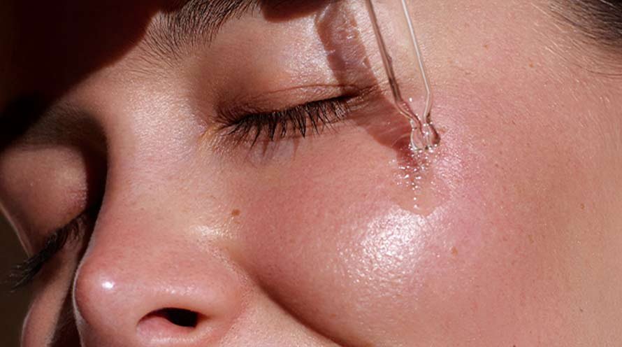 Vitamin C serum for dark spots