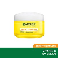 Garnier Bright Complete Vitamin C Serum Cream UV