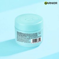Back of Garnier Vitamin C Fresh & Bright Sorbet Cream