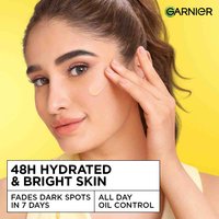 Get 48H Hydrated and Bright Skin, and dark spot reduction in 7 Days
